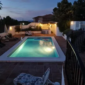Bed and breakfast Todos Y Tonya Archidona
