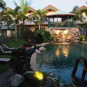 Tinaroo Lake Resort Resort